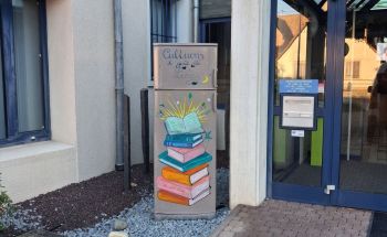 Nouvelle bo&icirc;te &agrave; livres &agrave; Volgelsheim 